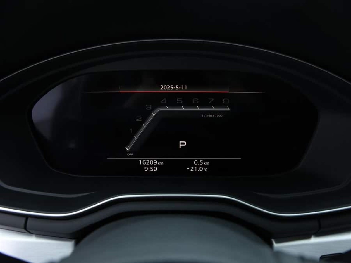 奧迪 奧迪A4L  2022款 40 TFSI 豪華動(dòng)感型圖片