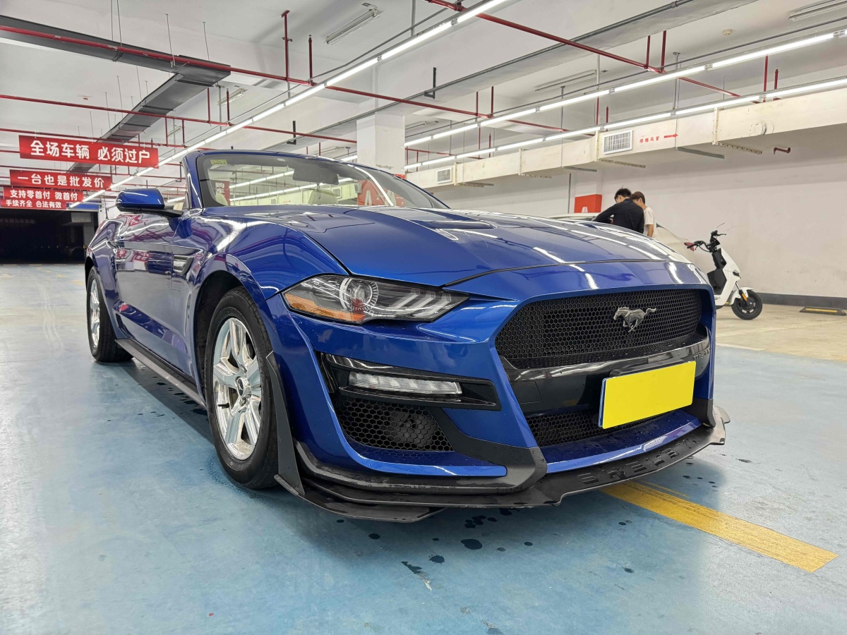 福特 Mustang  2024款 2.3T EcoBoost 敞篷運(yùn)動(dòng)版圖片