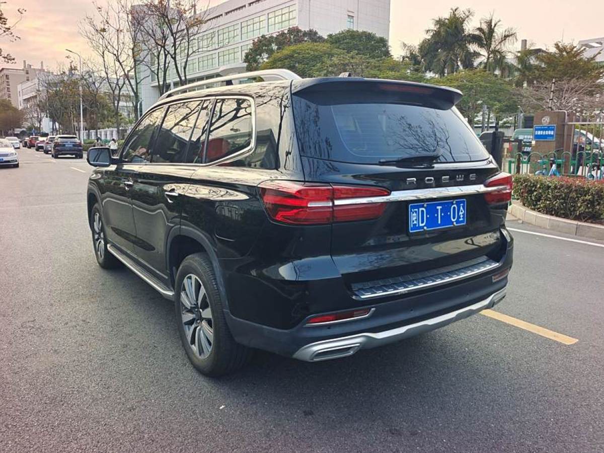 榮威 RX8  2019款 30T 智聯(lián)網(wǎng)兩驅(qū)超群旗艦版圖片