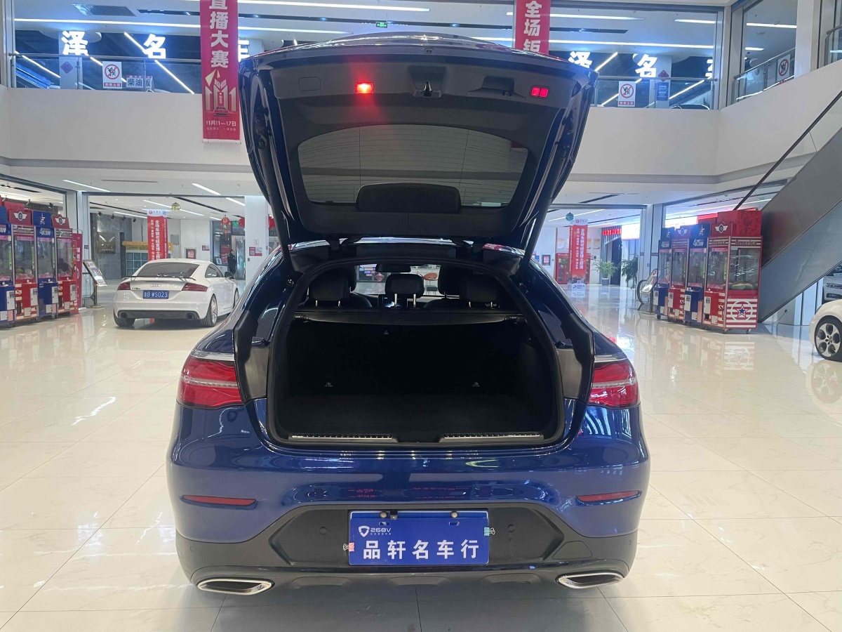 奔馳 奔馳GLC  2022款 改款 GLC 260 4MATIC 轎跑SUV圖片