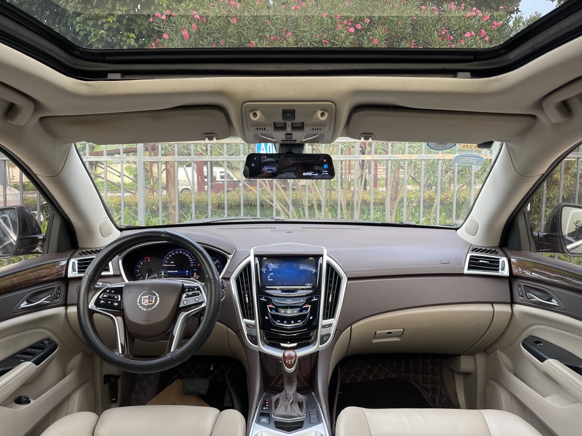 凱迪拉克 SRX  2014款 3.0L 精英型圖片