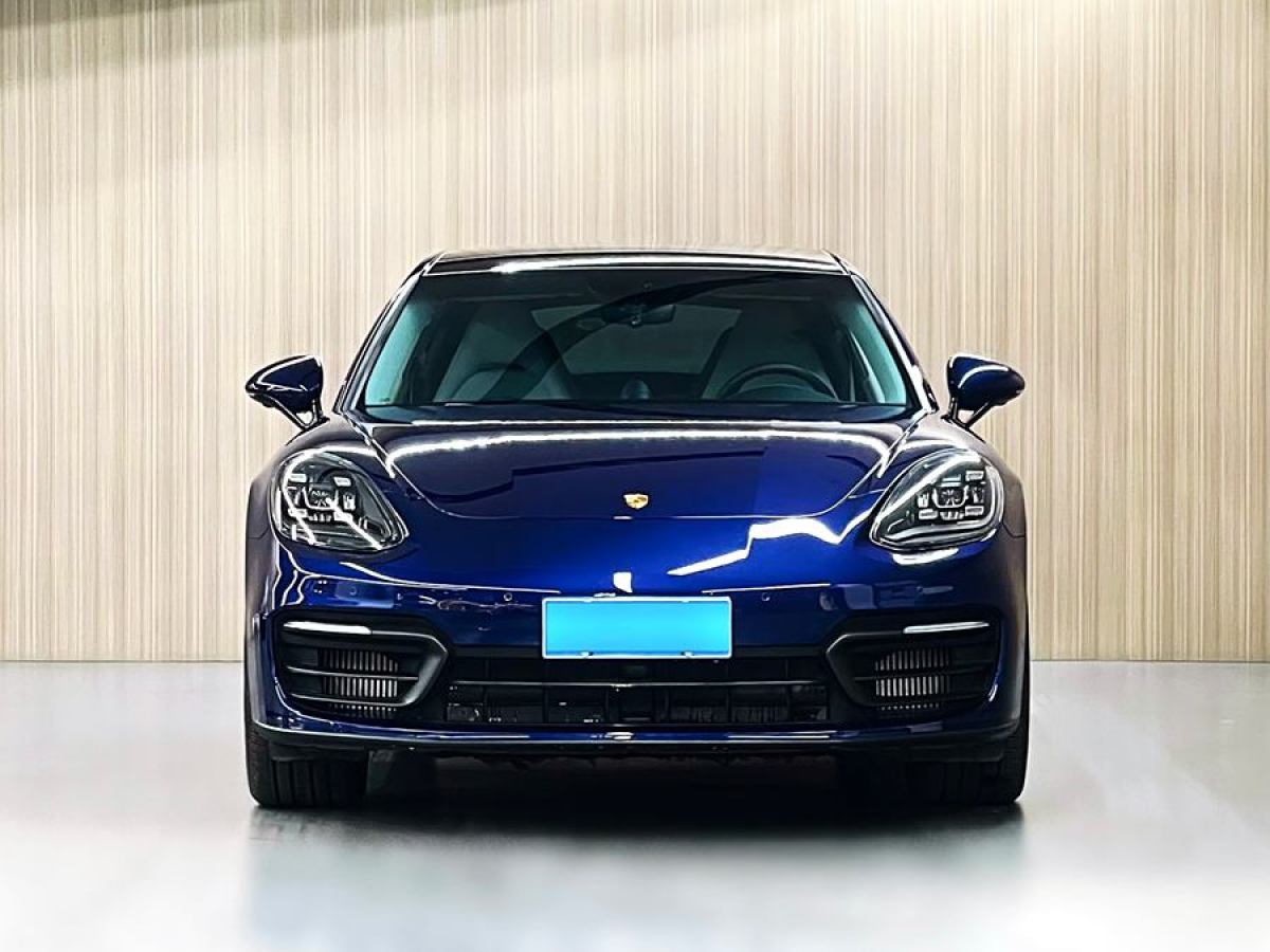 保時(shí)捷 Panamera  2022款 Panamera 4 行政加長(zhǎng)版 2.9T圖片