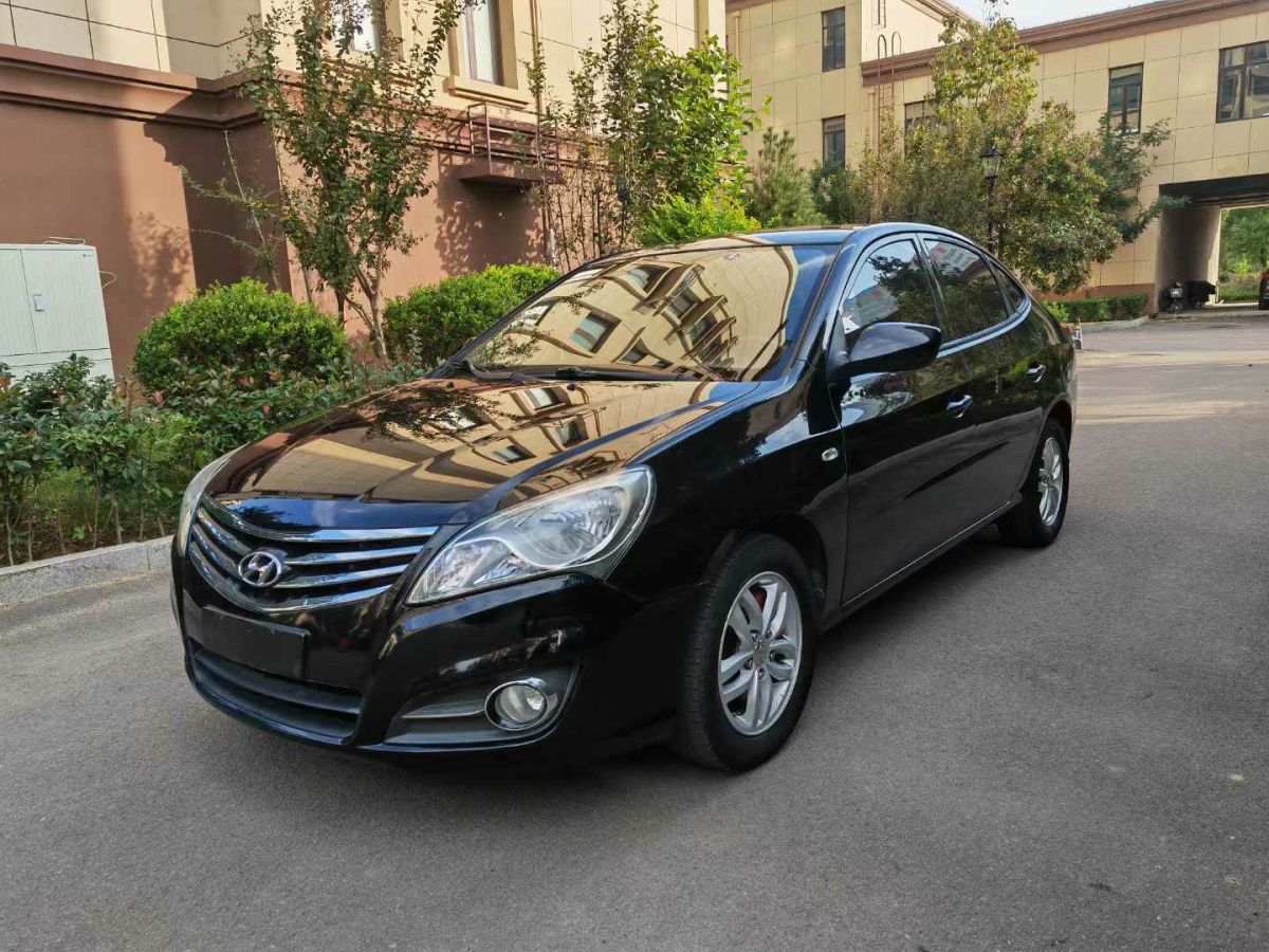 現(xiàn)代 悅動  2011款 1.6L 自動頂級型圖片