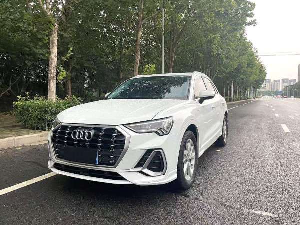 奥迪 奥迪Q3  2019款  35 TFSI 进取动感型