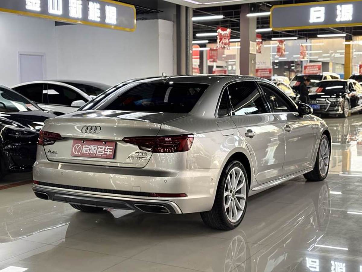 奧迪 奧迪A4L  2019款 40 TFSI 時(shí)尚型 國V圖片