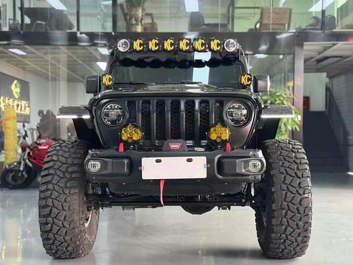 Jeep 角斗士  2023款 3.6L Overland圖片