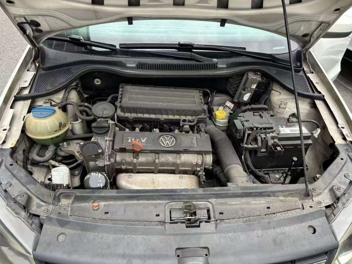 大眾 Polo  2011款 1.6L 自動致酷版圖片