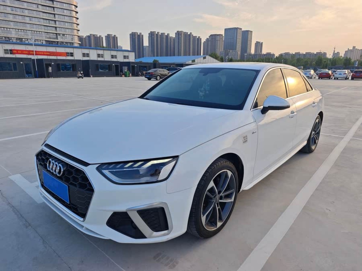 奧迪 奧迪A4L  2022款 40 TFSI 時尚動感型圖片