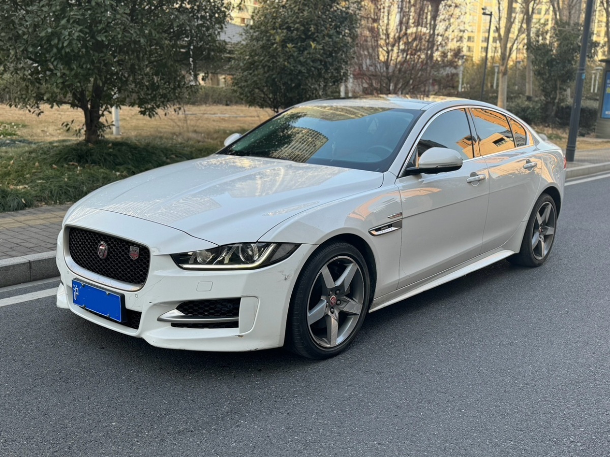 捷豹 XE  2018款 2.0T 200PS 兩驅(qū)R-Sport運動版圖片