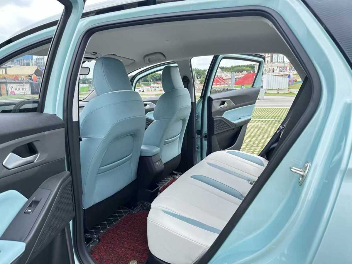 幾何 幾何E  2023款 401KM 玲瓏虎 5座圖片
