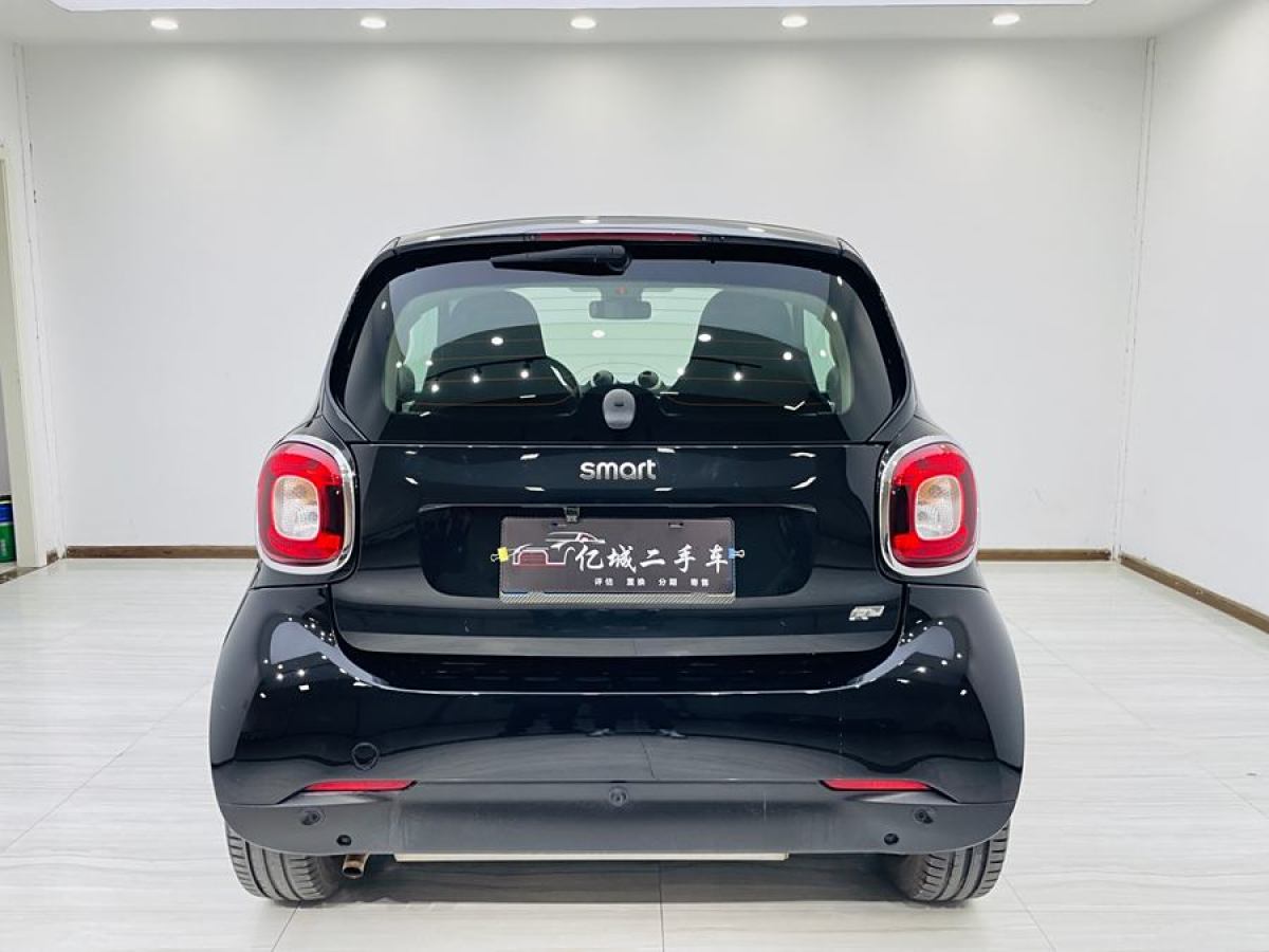 smart fortwo  2015款 1.0L 52千瓦硬頂激情版圖片