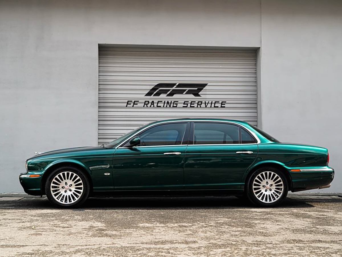 捷豹 XJ  2005款 XJ6L 3.0圖片