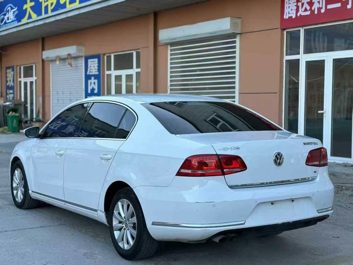 大眾 輝騰  2014款 3.0L 商務(wù)型圖片