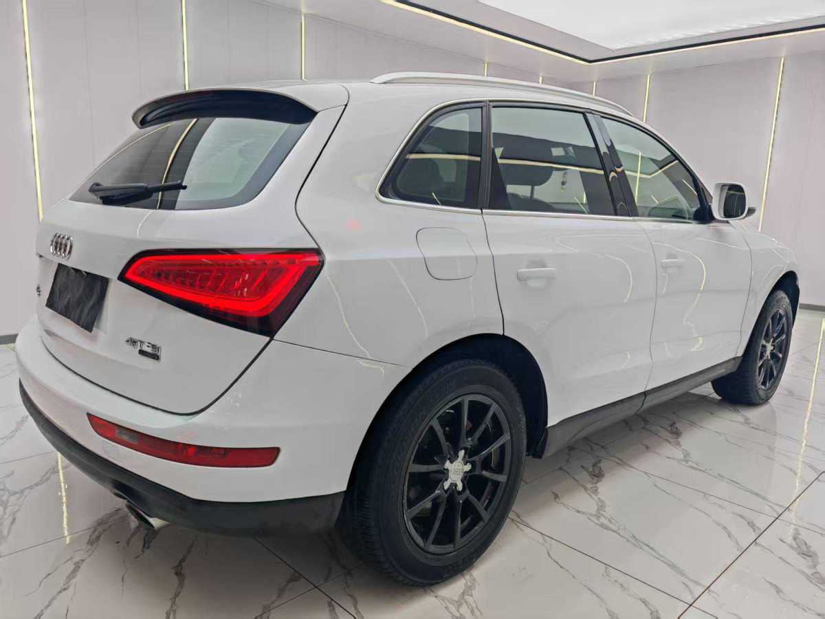 奧迪 奧迪Q5  2013款 40 TFSI 進(jìn)取型圖片