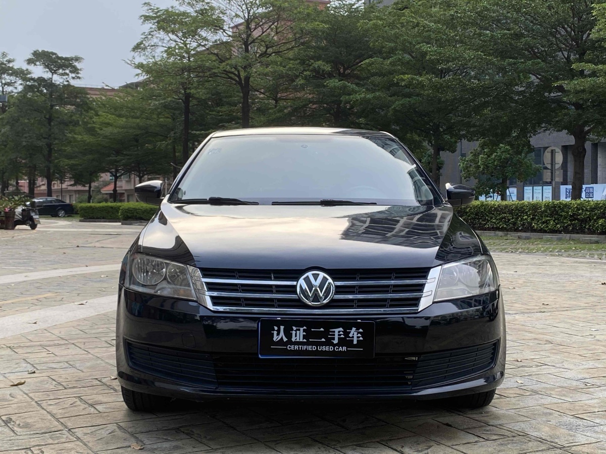 大眾 朗逸  2013款 改款經(jīng)典 1.6L 自動舒適版圖片