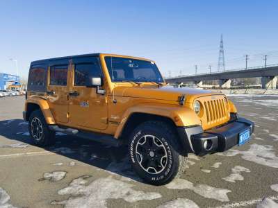 2014年09月 Jeep 牧馬人(進(jìn)口) 3.0L Sahara 四門版圖片