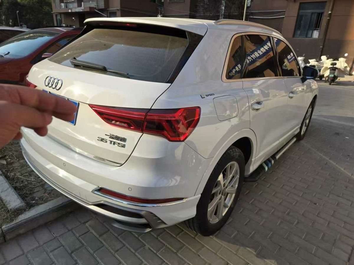 奧迪 奧迪Q3  2019款  35 TFSI 時尚動感型圖片