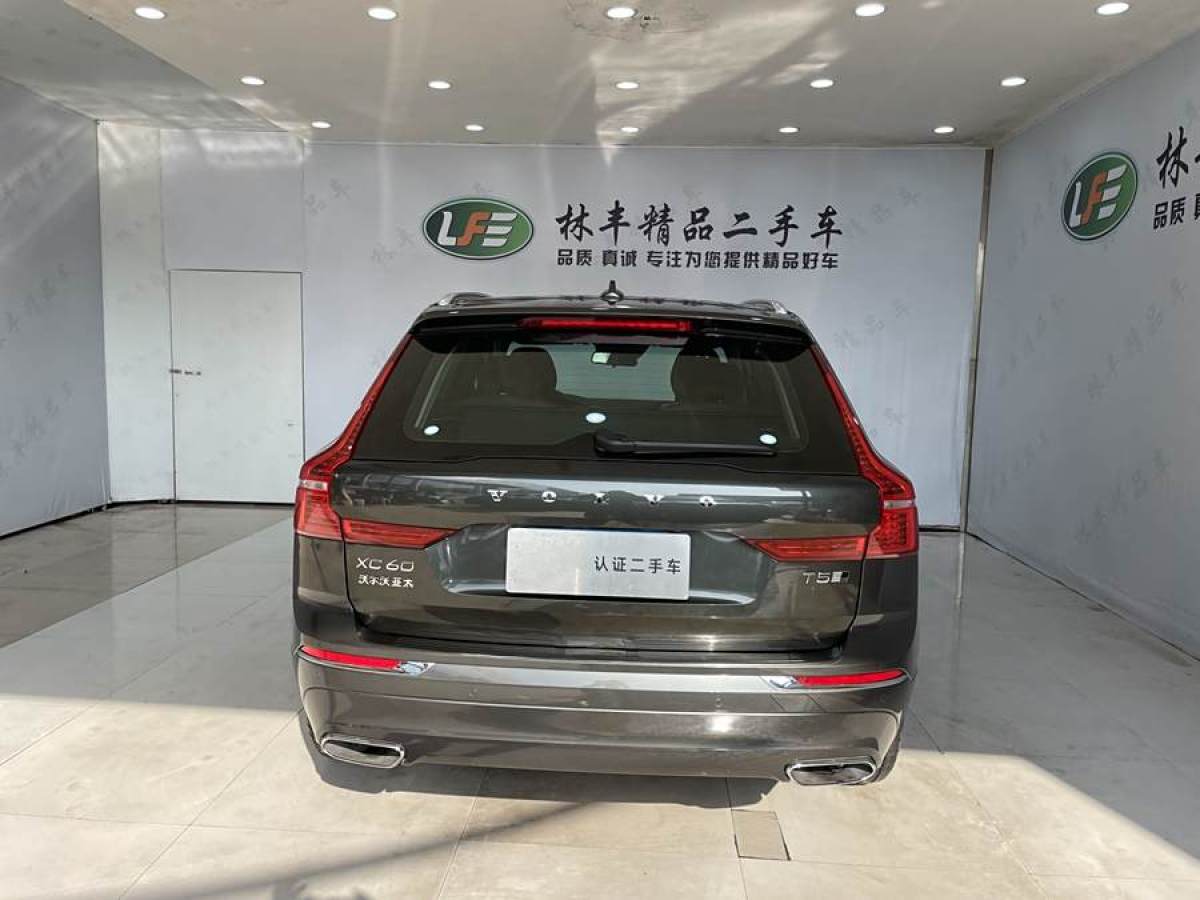 沃爾沃 XC60  2019款  T5 四驅(qū)智逸版 國VI圖片