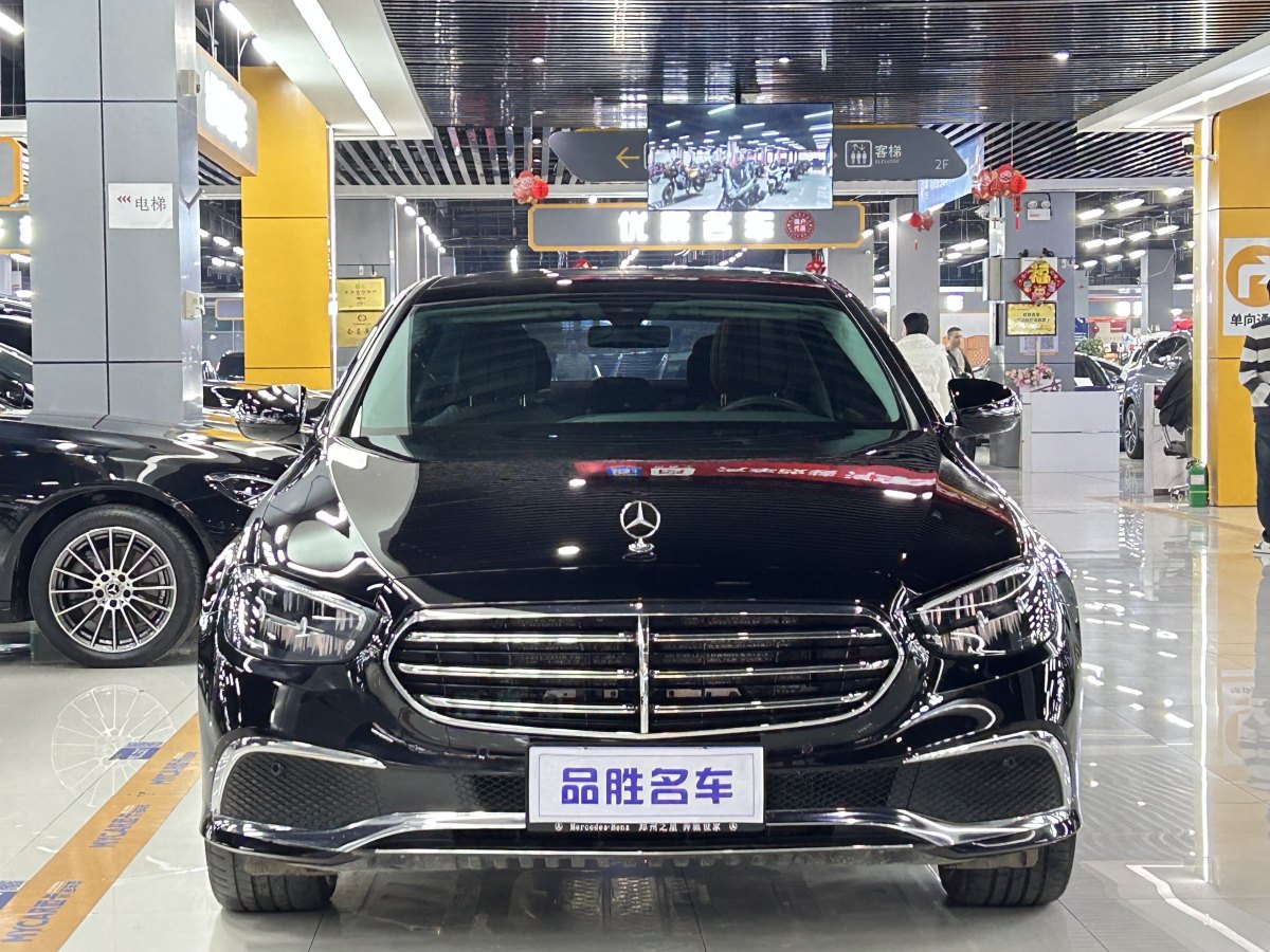 奔馳 奔馳E級(jí)  2023款 改款 E 260 L圖片