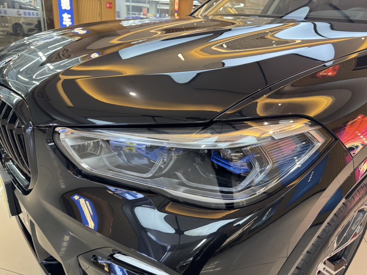 寶馬 寶馬X5  2020款 xDrive40i 尊享型 M運(yùn)動(dòng)套裝圖片