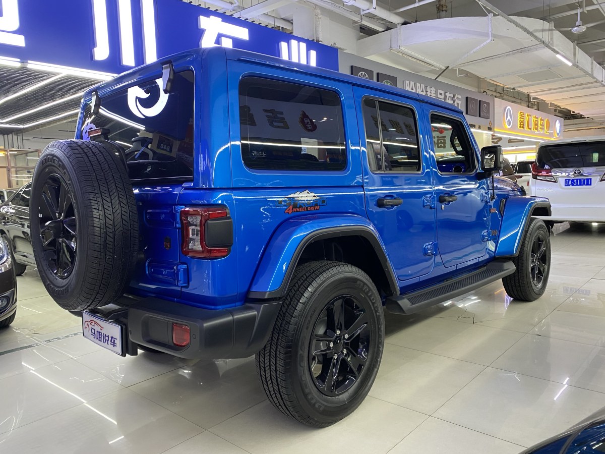 2022年4月Jeep 牧馬人  2022款 2.0T 高地四門版