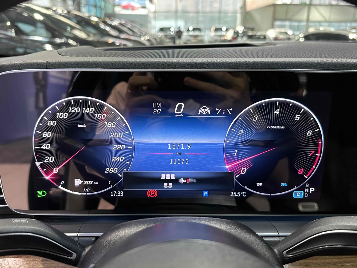 2024年2月奔馳 奔馳GLS  2024款 GLS 450 4MATIC 豪華型