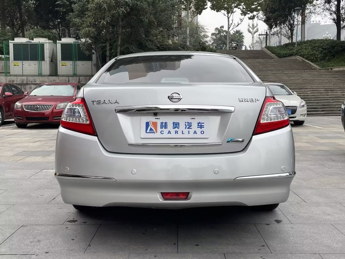 日產(chǎn) 天籟  2011款 2.0L XL舒適版圖片