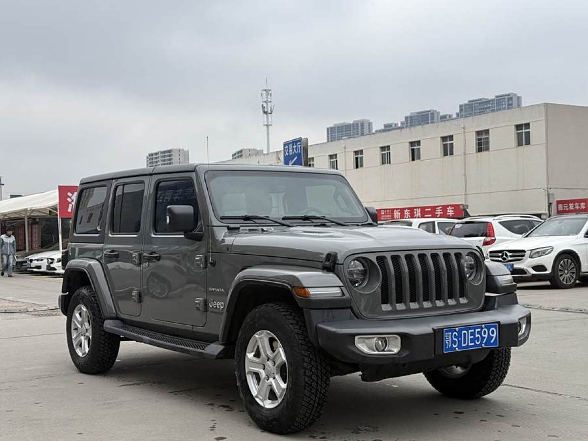 Jeep 牧馬人  2018款 2.0T Sahara 四門版圖片