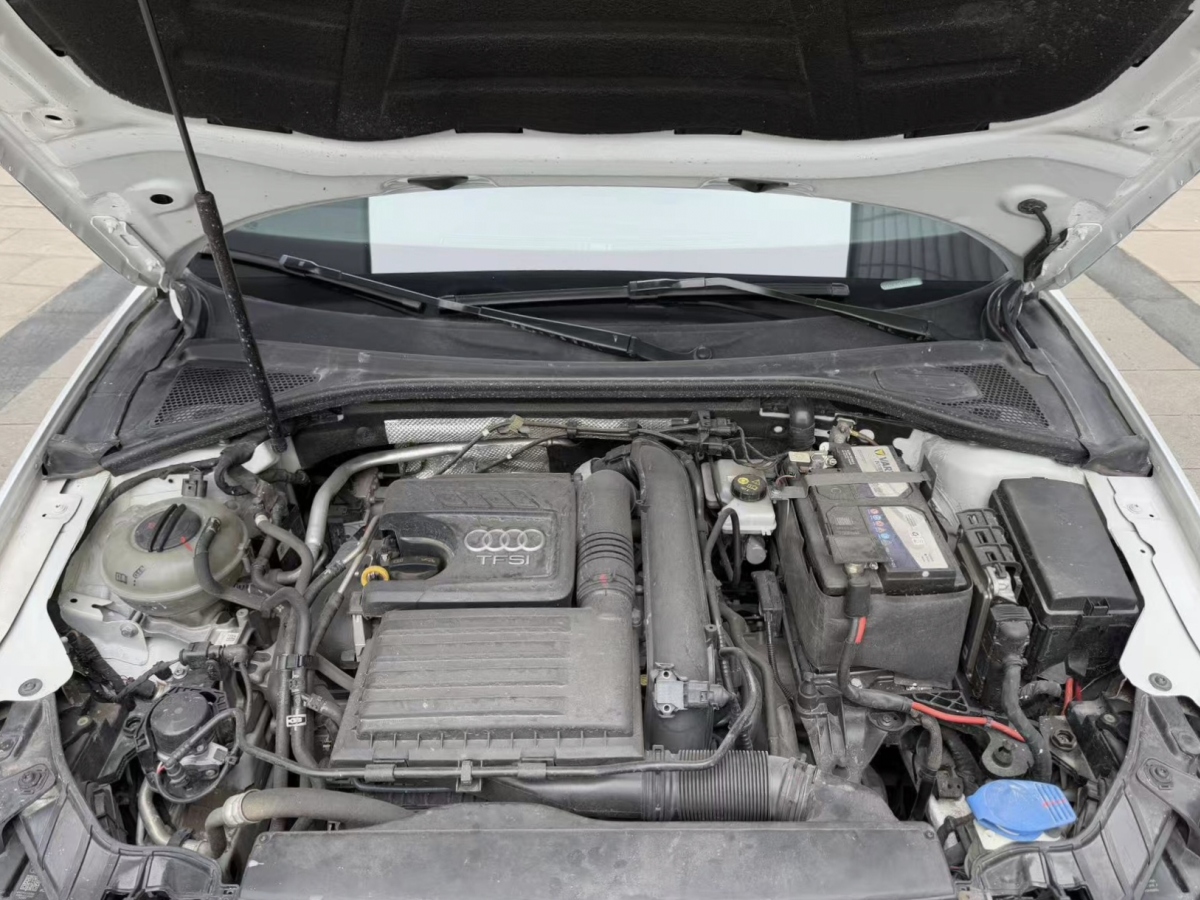 奧迪 奧迪A3  2019款 Sportback 35 TFSI 進(jìn)取型 國(guó)VI圖片
