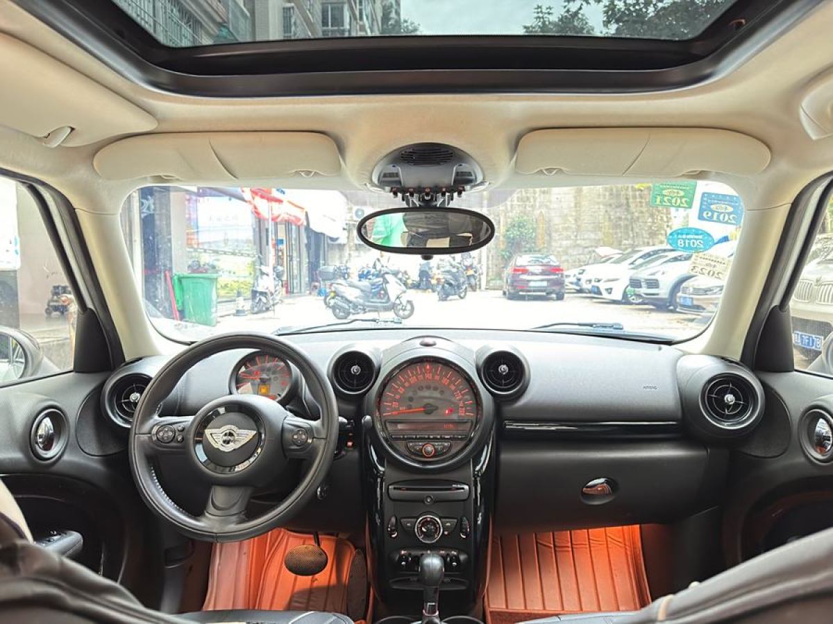 2015年3月MINI COUNTRYMAN  2014款 1.6T COOPER ALL4 Fun