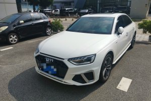 奥迪A4L 奥迪 40 TFSI 时尚动感型