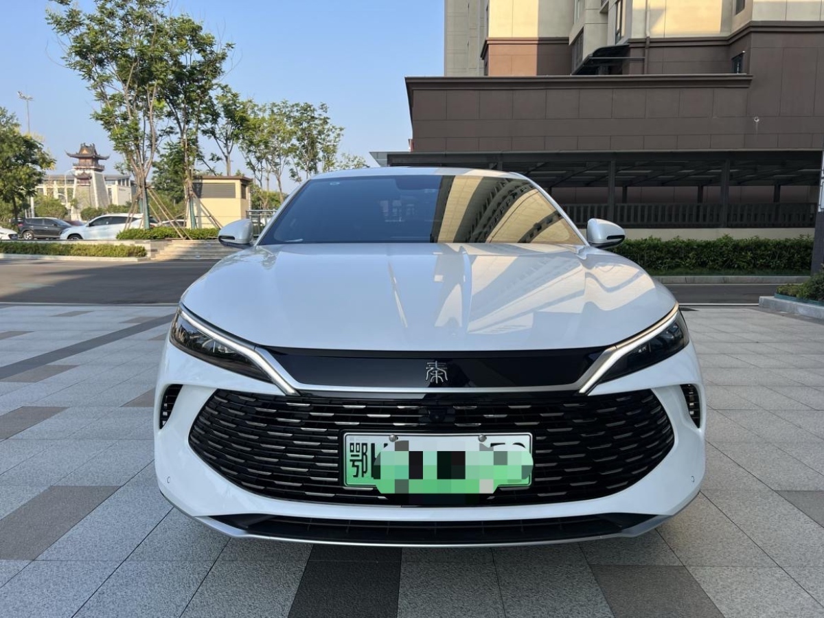 比亞迪 秦L  2024款 DM-i 120KM領(lǐng)先型圖片