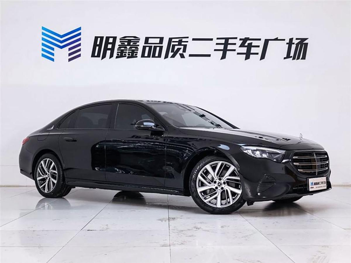 奔馳 奔馳E級(jí)  2024款 改款 E 300 L 時(shí)尚型圖片