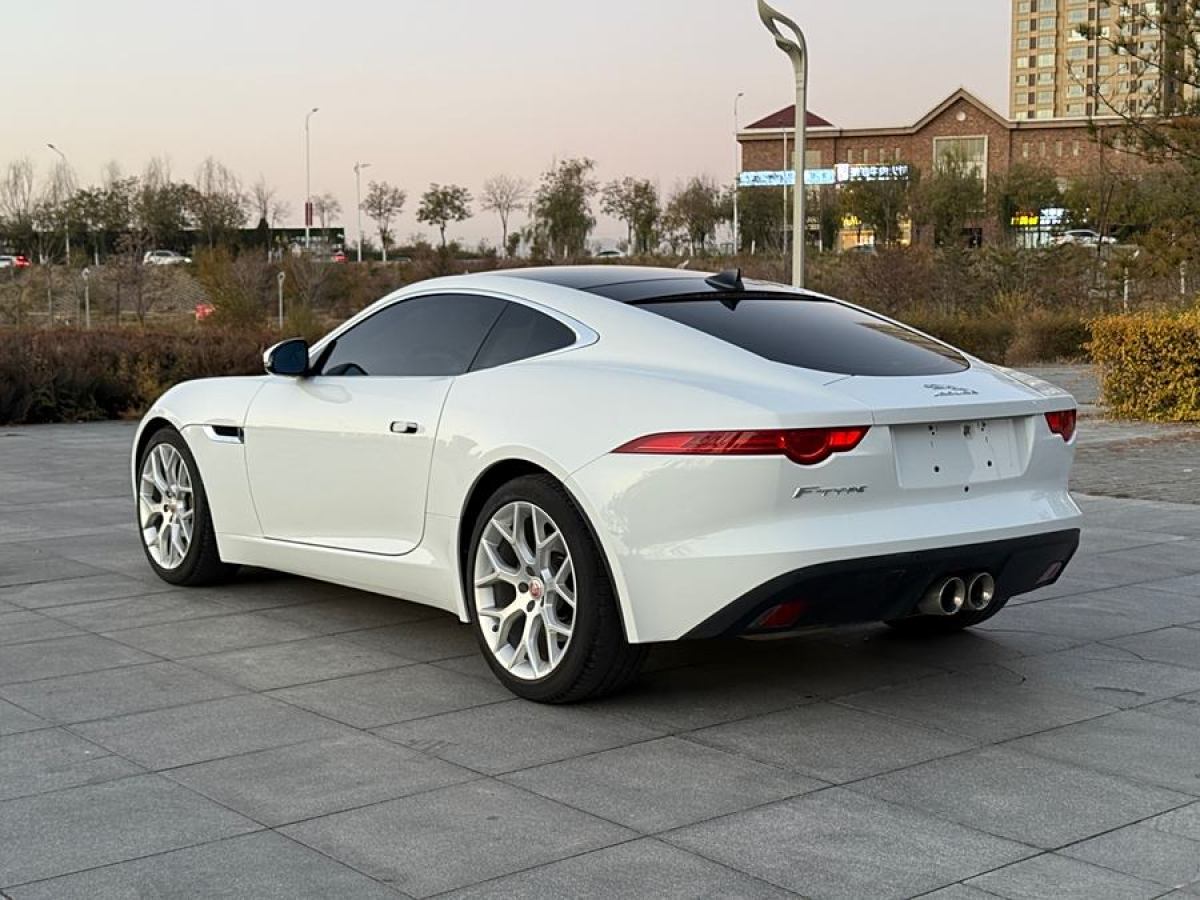 捷豹 F-TYPE  2016款 3.0T 硬頂版圖片