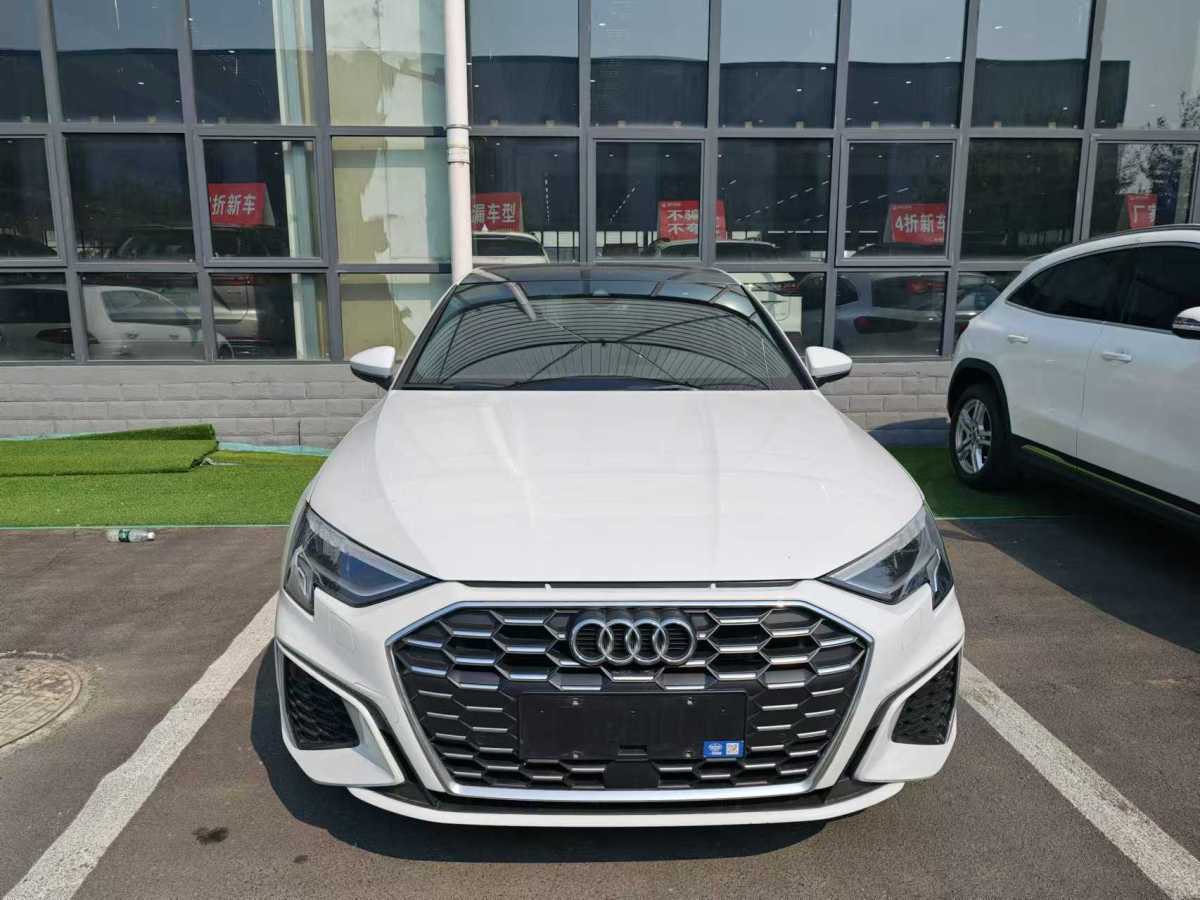 奧迪 奧迪A3  2021款 Sportback 35 TFSI 時尚運(yùn)動型圖片