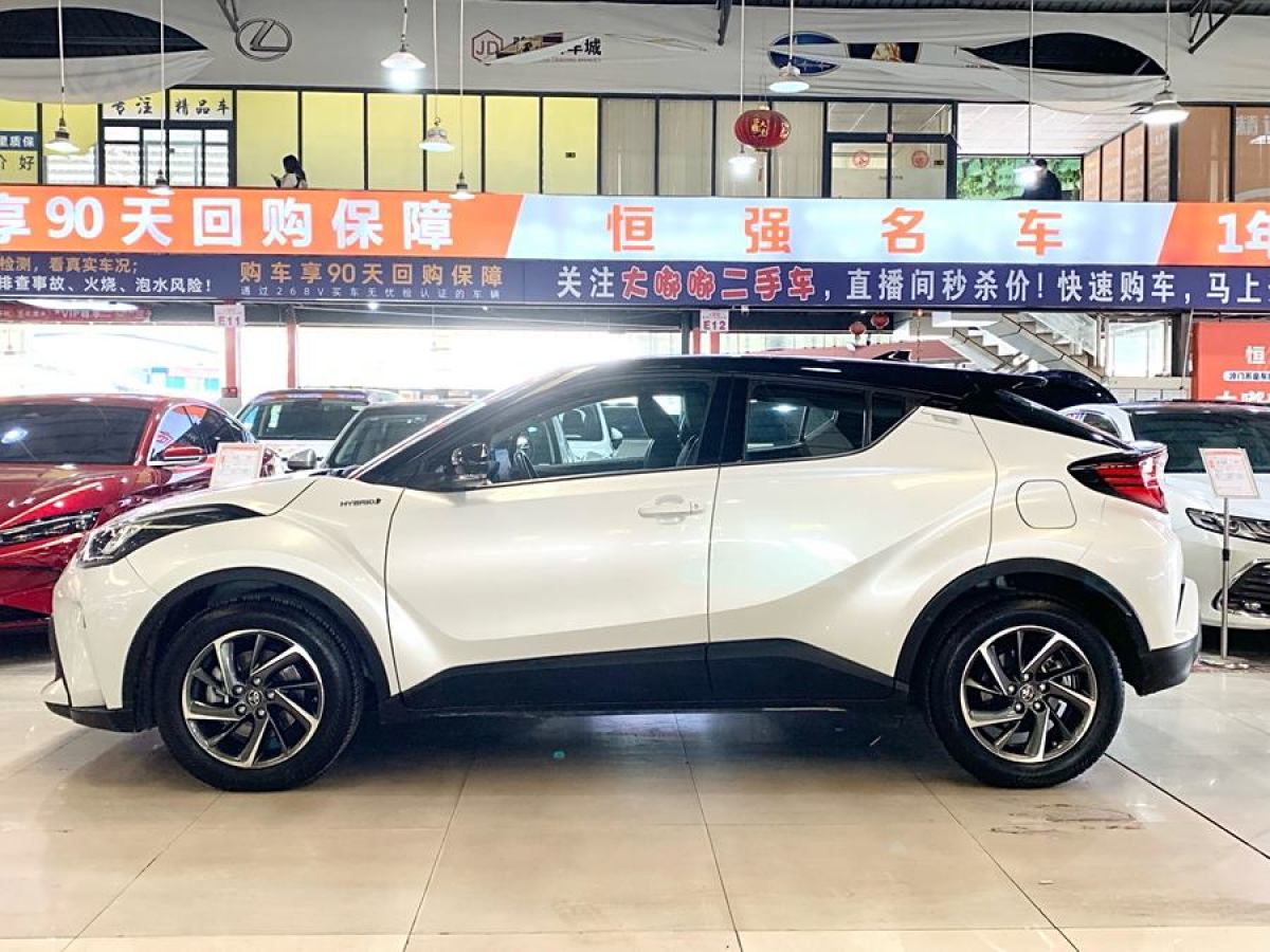 豐田 C-HR  2021款 雙擎 2.0L E-CVT豪華版圖片