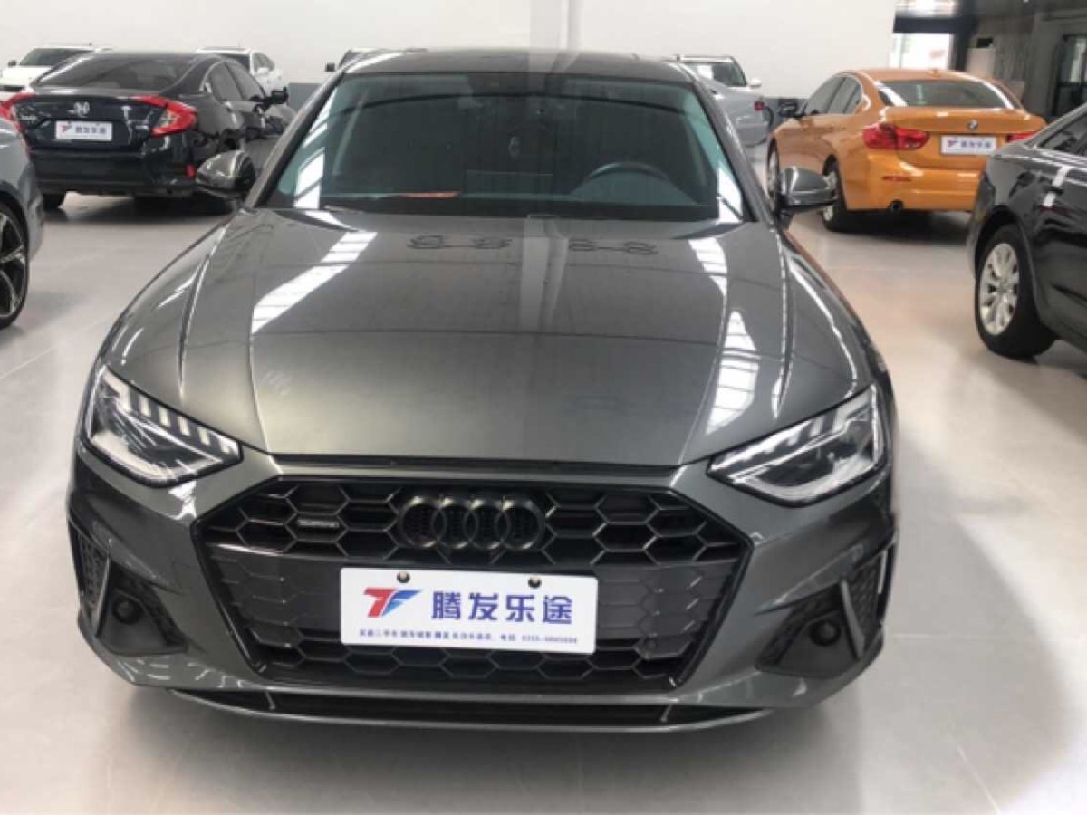 奧迪 奧迪A4L  2020款 40 TFSI quattro 豪華動感型圖片