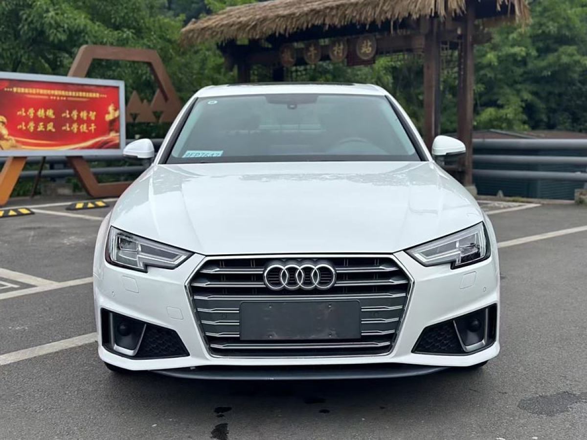 2019年5月奧迪 奧迪A4L  2019款 40 TFSI 時(shí)尚型 國(guó)VI