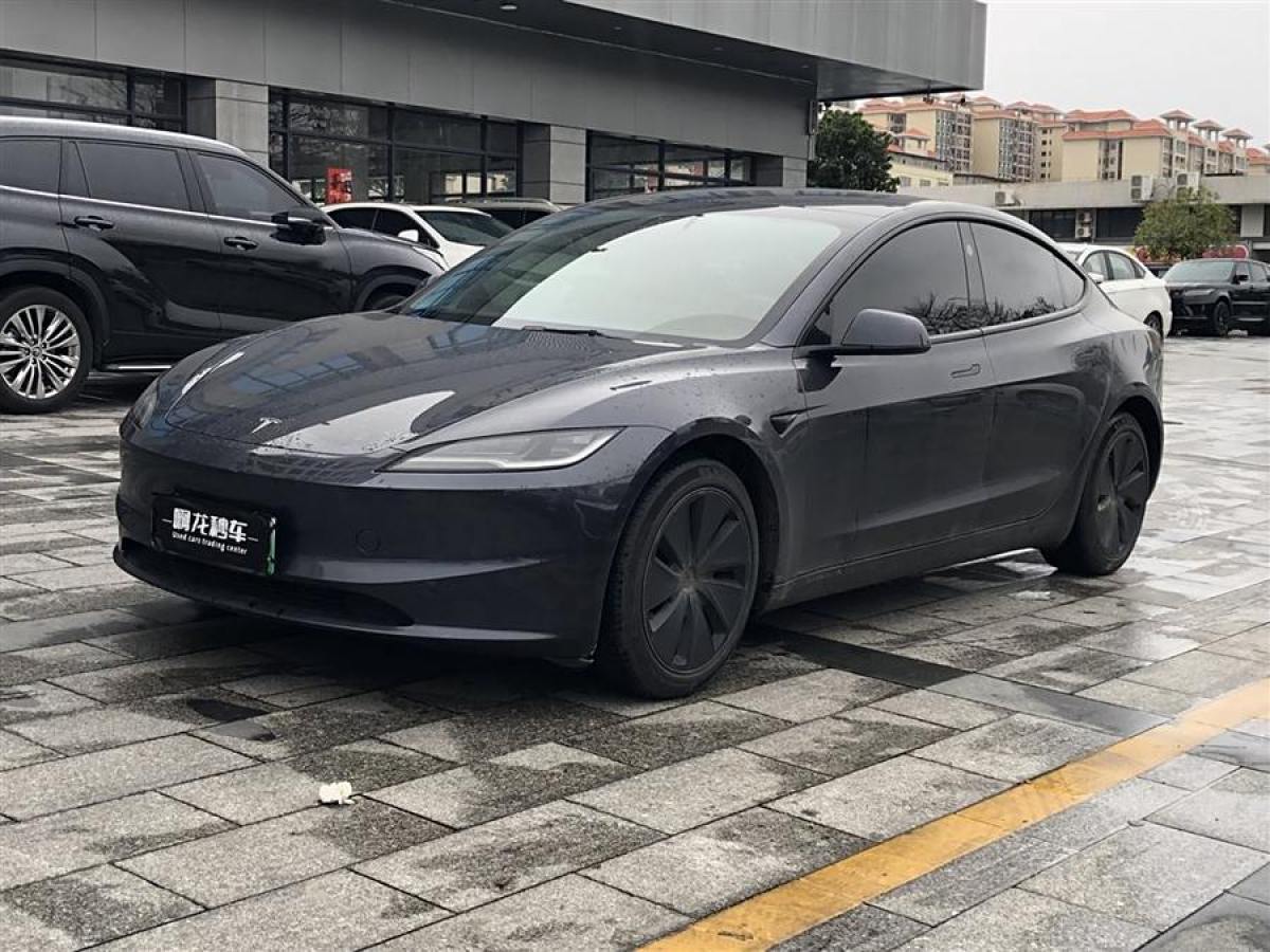 2024年5月特斯拉 Model Y  2023款 長續(xù)航全輪驅(qū)動(dòng)版