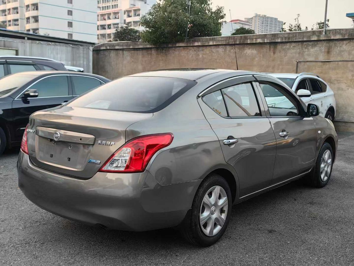 日產(chǎn) 軒逸  2012款 1.6XE CVT舒適版圖片