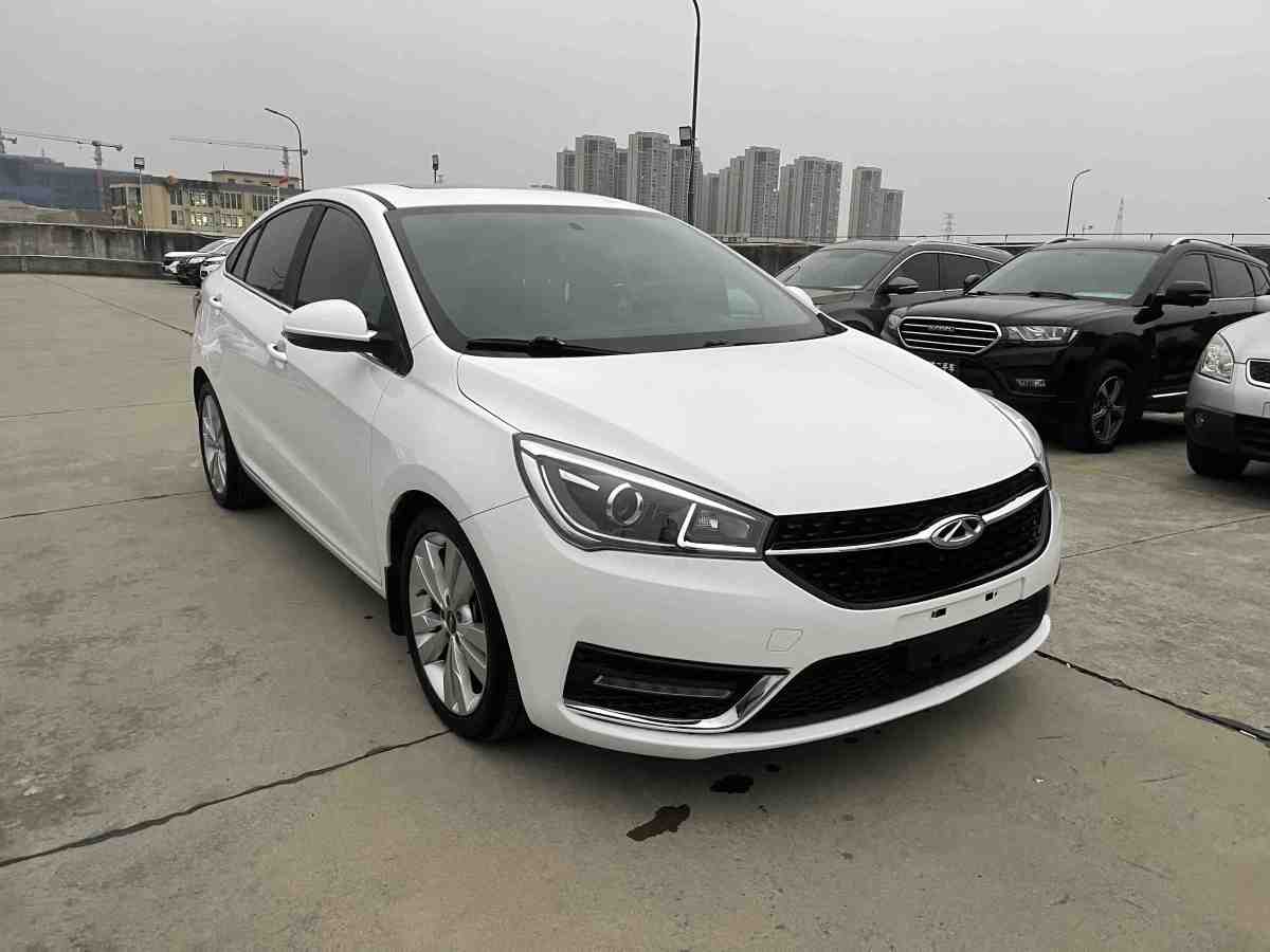 奇瑞 艾瑞澤5  2016款 1.5L CVT領(lǐng)銳版圖片