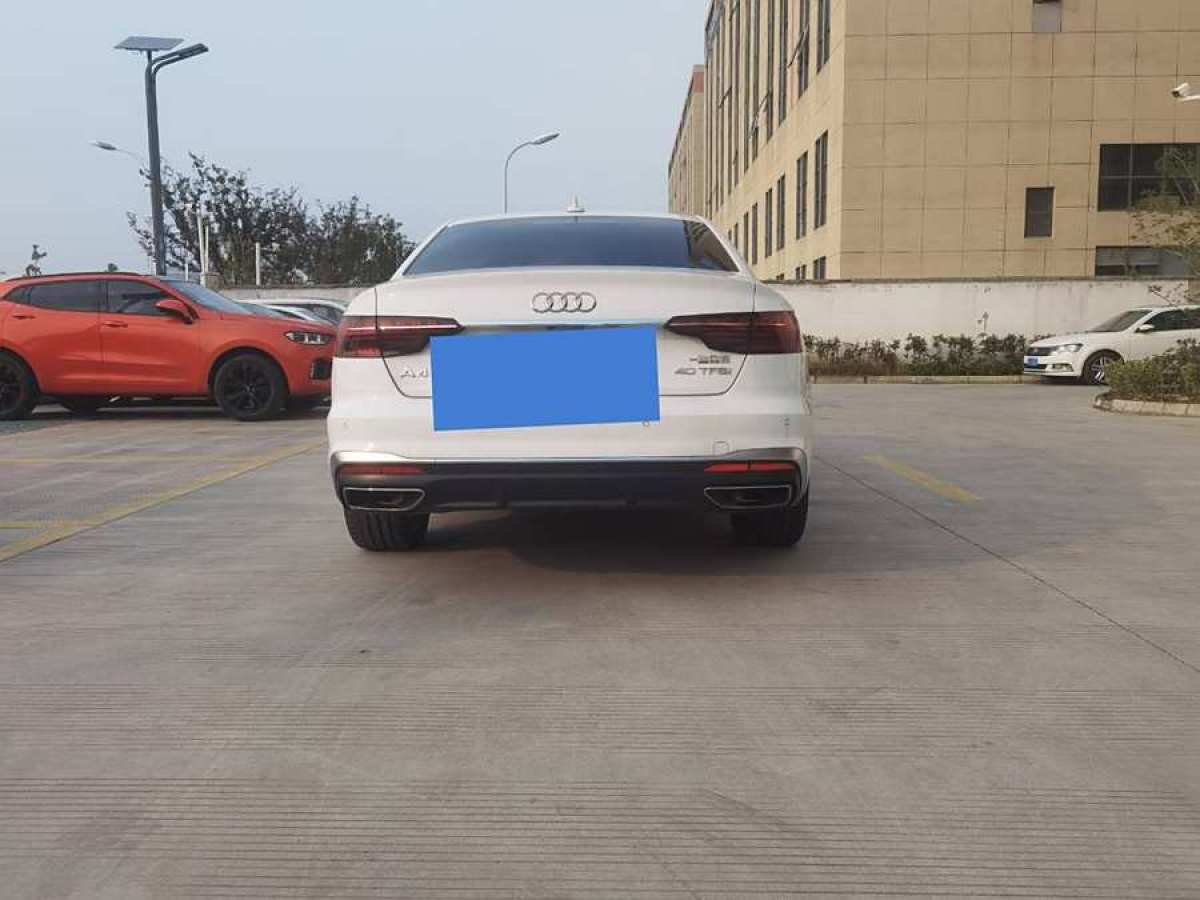 奧迪 奧迪A4L  2022款 40 TFSI 時(shí)尚動(dòng)感型圖片