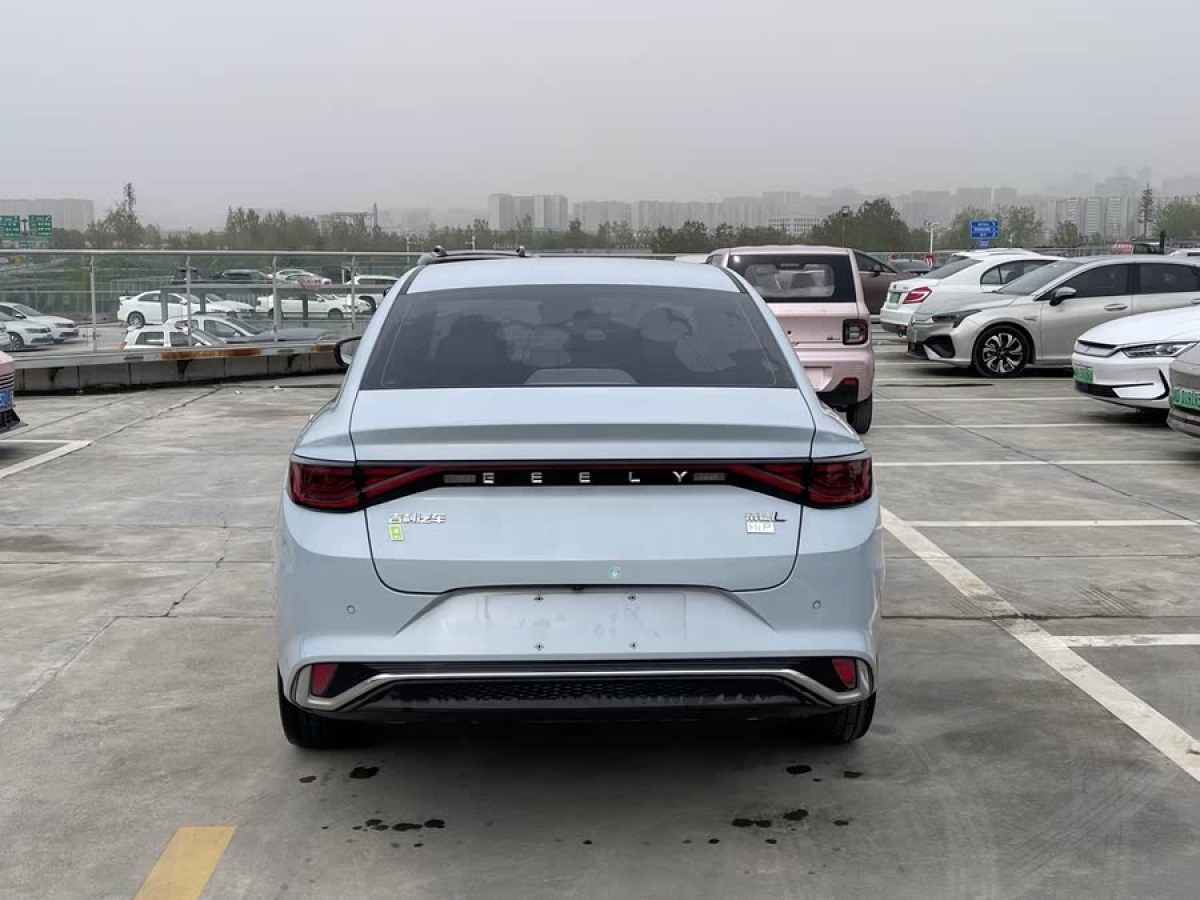 吉利 帝豪L 雷神Hi?P  2022款 1.5TD-DHT Pro 100KM Super 睿圖片