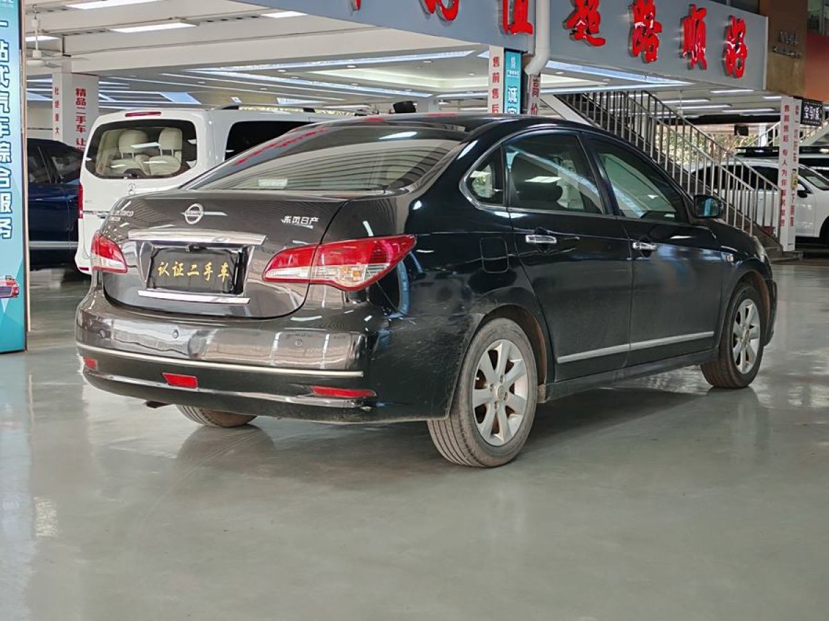 日產(chǎn) 軒逸  2009款 1.6XE 自動(dòng)舒適版圖片