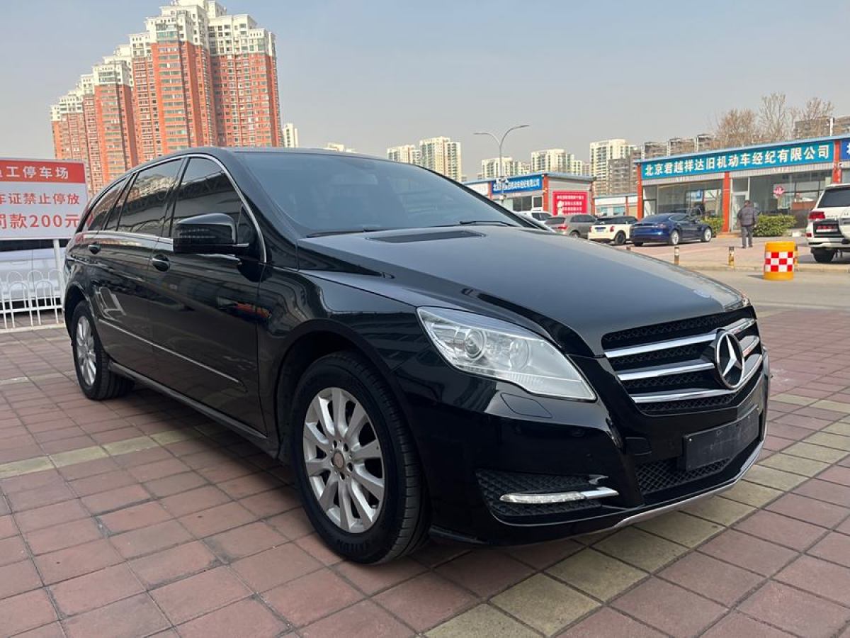 奔馳 奔馳R級  2014款 R 320 4MATIC 商務型圖片