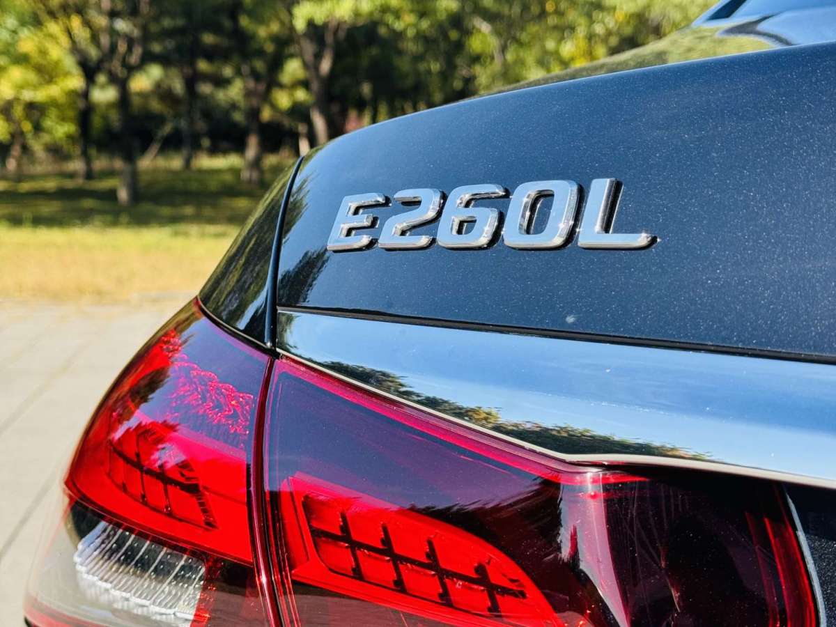 2021年2月奔馳 奔馳E級(jí)  2021款 E 260 L 4MATIC