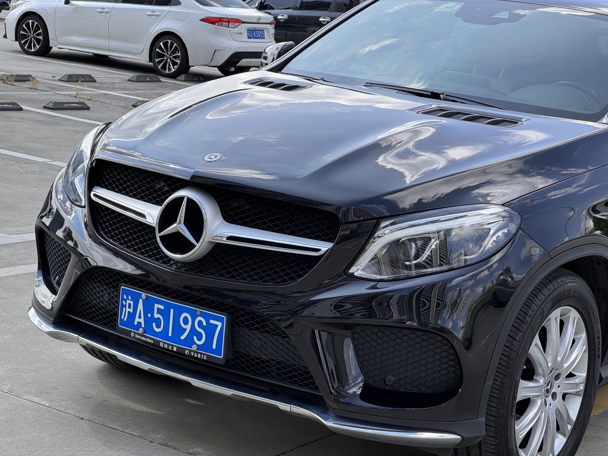 奔驰 奔驰GLE轿跑  2018款 GLE 320 4MATIC 轿跑SUV图片