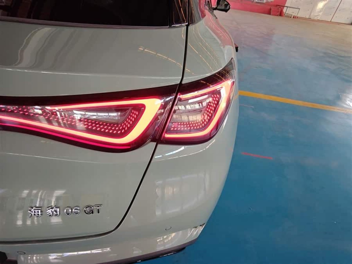 比亞迪 海豹06GT  2025款 605熱浪版圖片