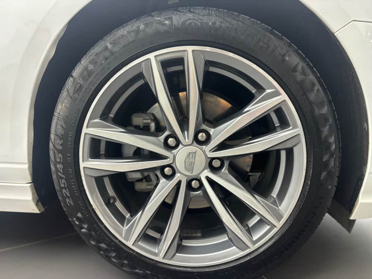 凱迪拉克 CT4  2021款 28T 豪華型圖片