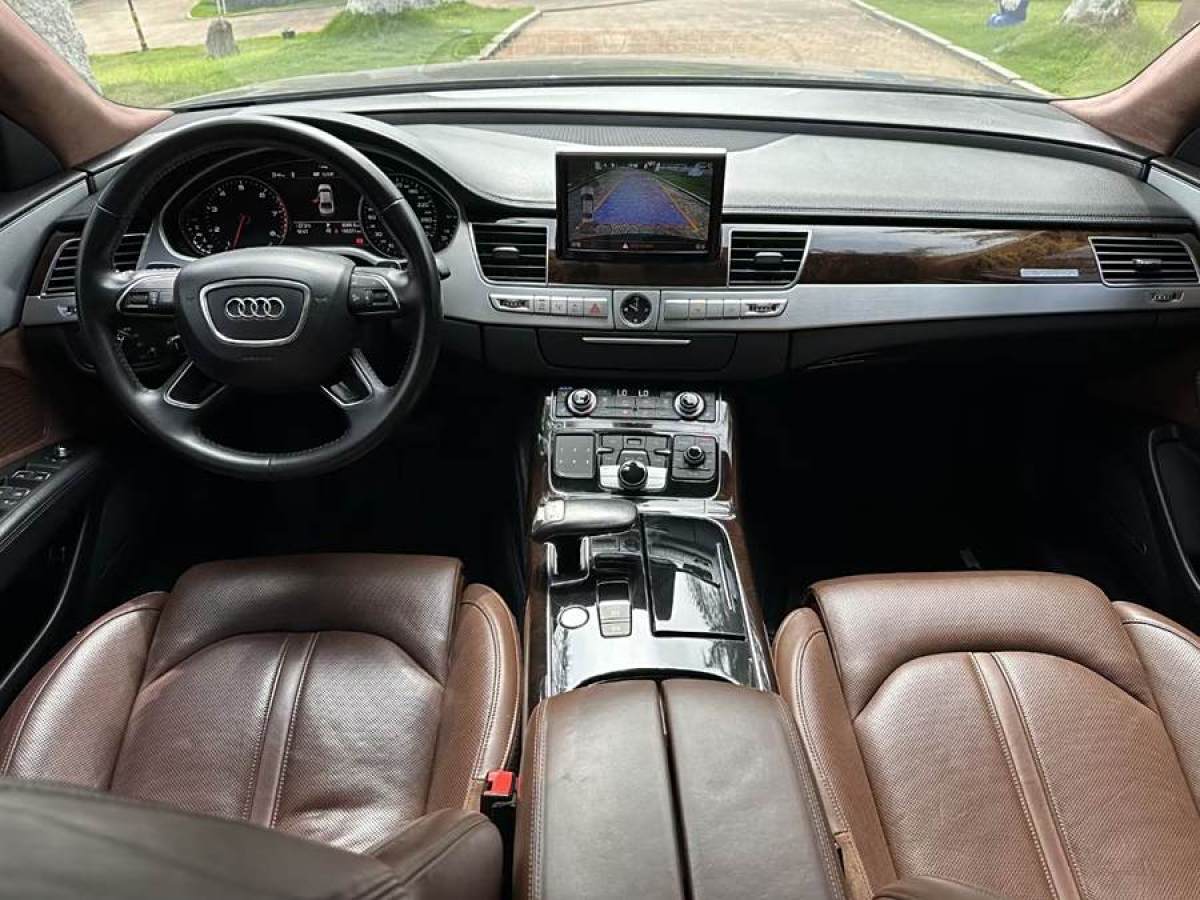 奧迪 奧迪A8  2014款 A8L 45 TFSI quattro豪華型圖片